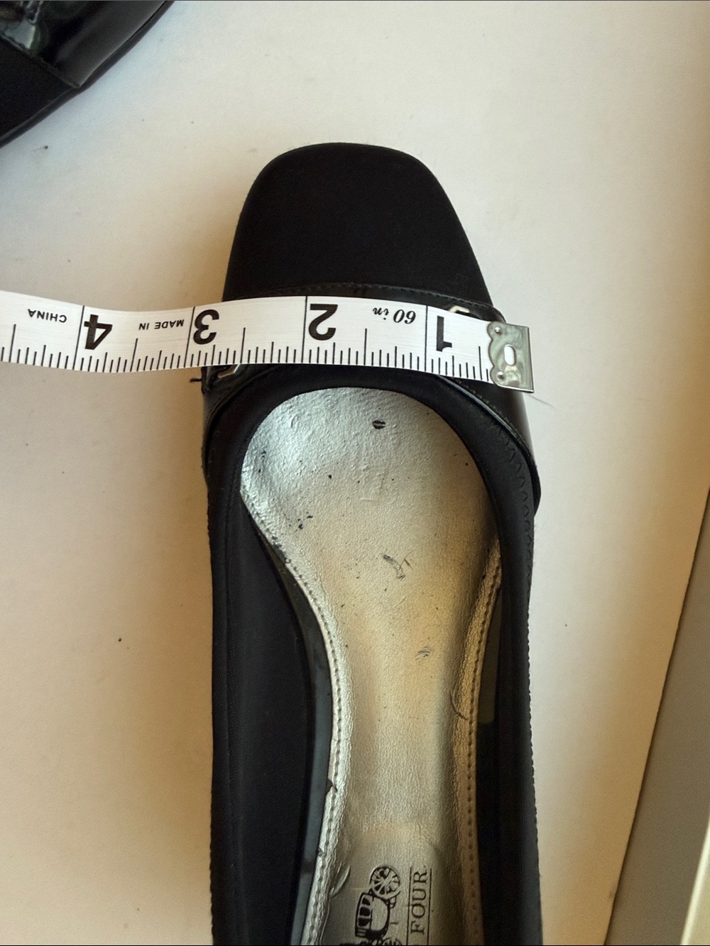 Coach and Four Black Square-Toe Loafers with Metal Bit Detail size 7 - Picture 9 of 9